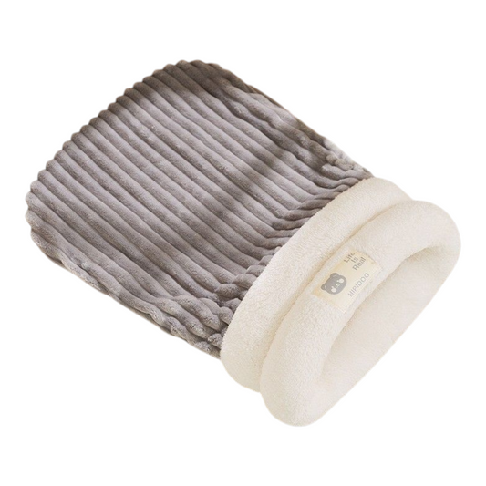 Petovia Autumn & Winter Cartoon Semi-Enclosed Sleeping Bag Bed