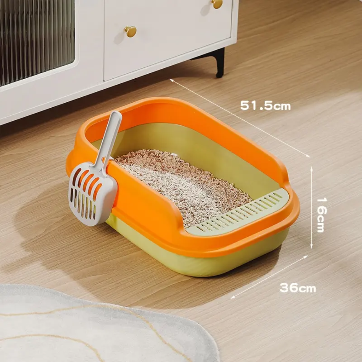 Petovia Thickened Semi-Enclosed Cat Litter Box with Splash-Proof Walls & Free Scoop